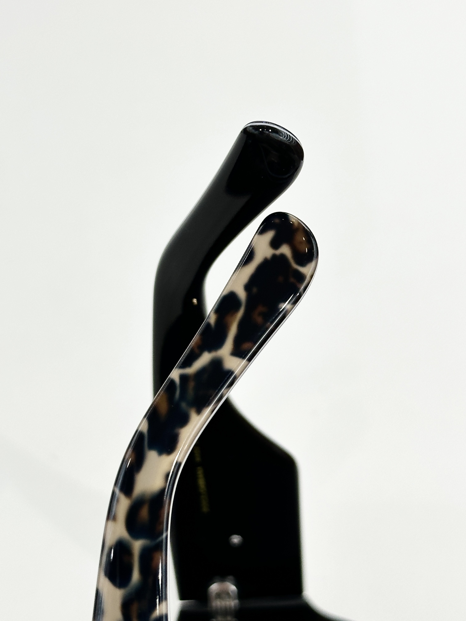 DOLCE & GABBAN*MODEL：DG6680SIZE：55口17-142