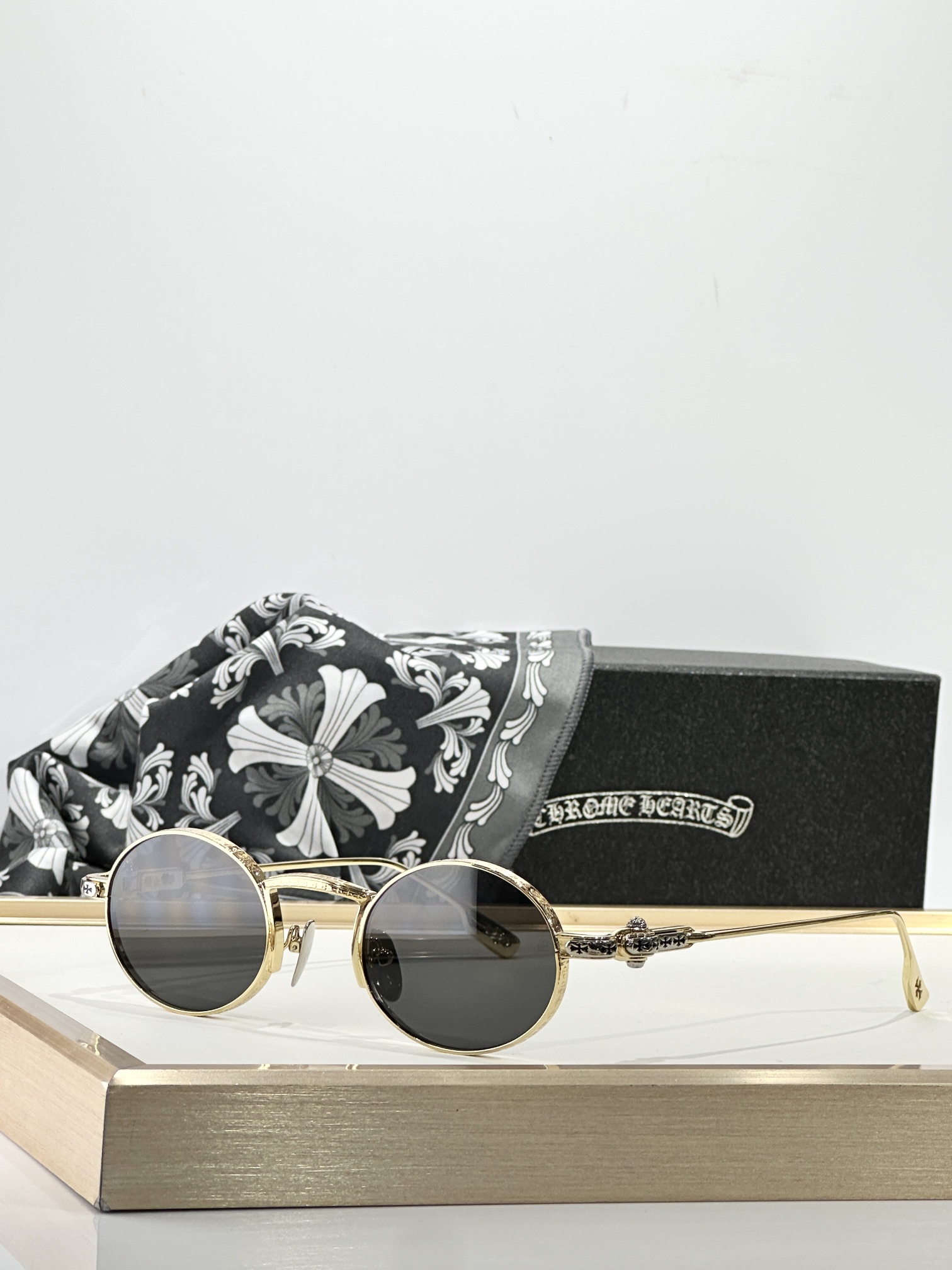 ChromeHearts 克罗心MOD：HONEYDIPPEDSize:48-23-144