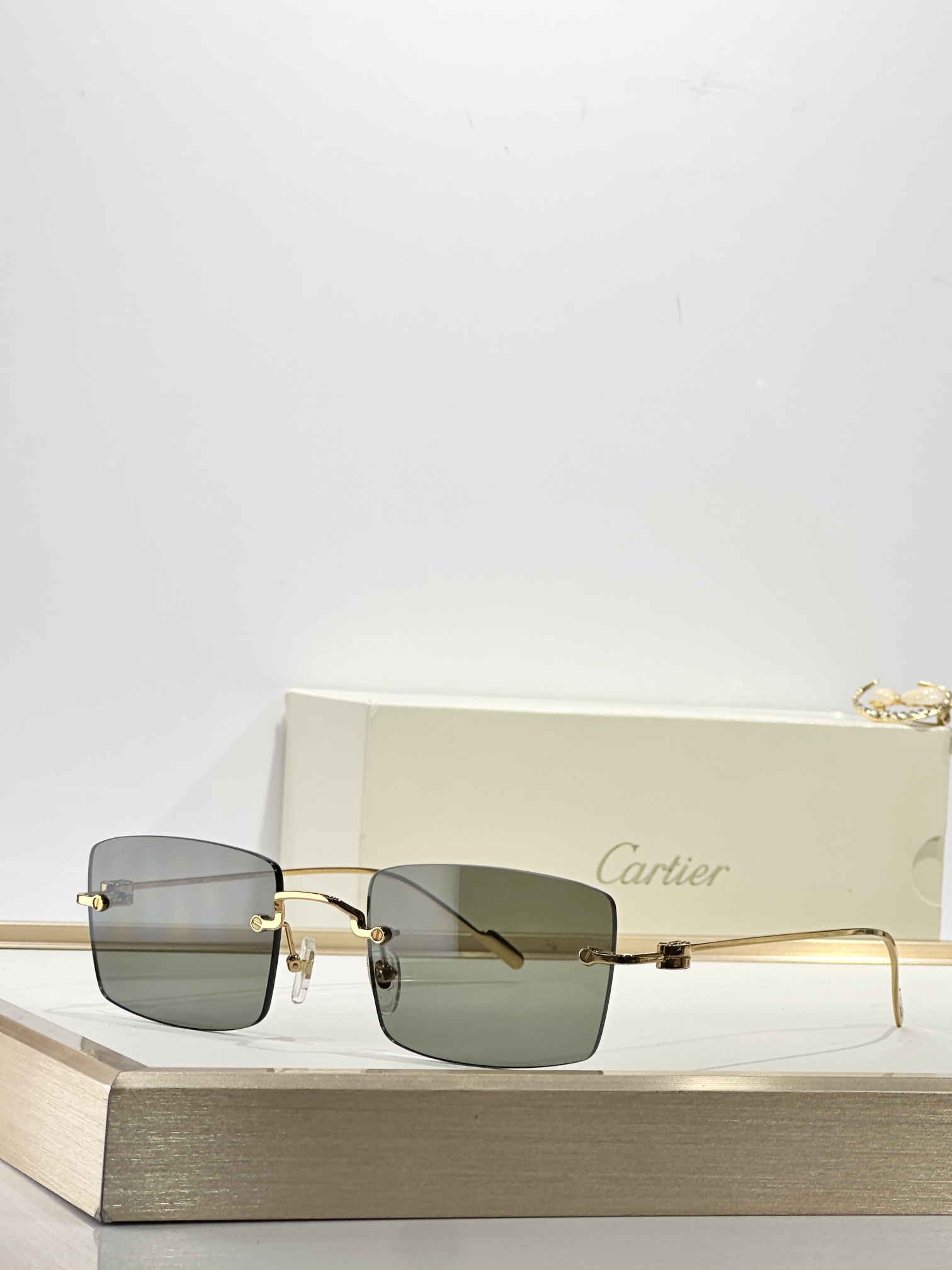 Cartie*MOD：CT0367SSize：54口20-140