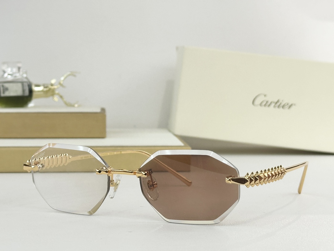 𝘾𝘼𝙍𝙏𝙄𝙀𝙍 MOD：CT0703SSize：55口19 140 变色：