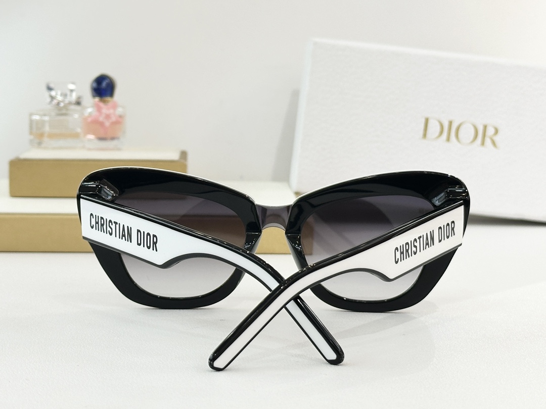 DIORMOD：DSGTA25UCRSize：53口22 140
