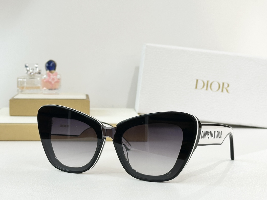 DIORMOD：DSGTA25UCRSize：53口22 140