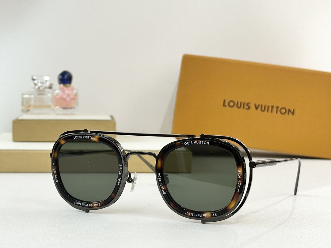 LOUIS VUITTO*MODEL：Z2213USIZE：47口20-140