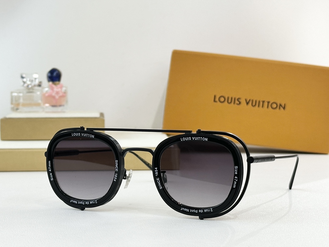 LOUIS VUITTO*MODEL：Z2213USIZE：47口20-140