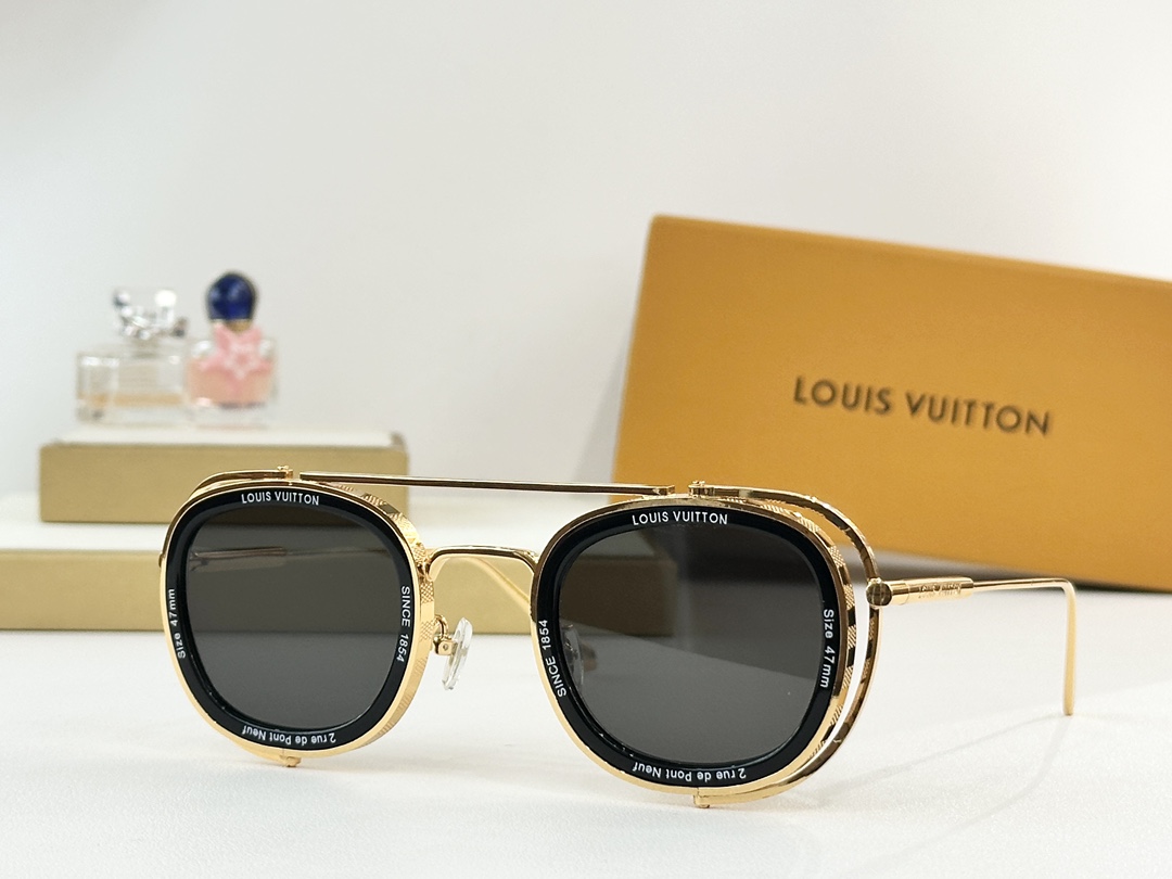 LOUIS VUITTO*MODEL：Z2213USIZE：47口20-140