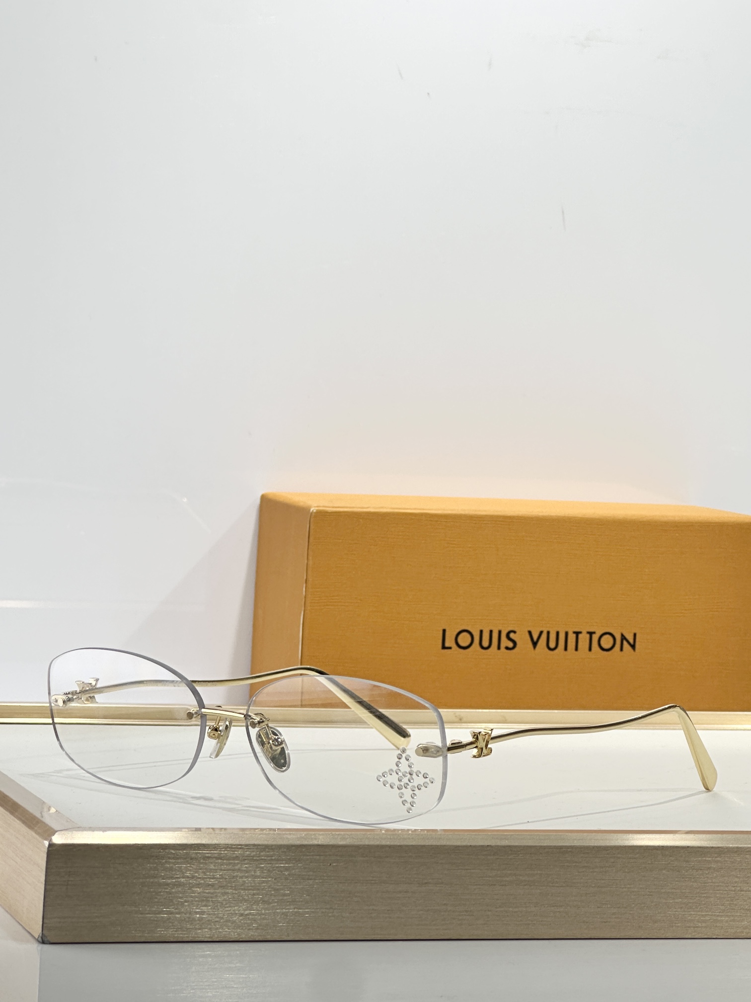 Toquality LOUIS VUITTO*MODEL:Z2803U Z2959U Z2961U Z2