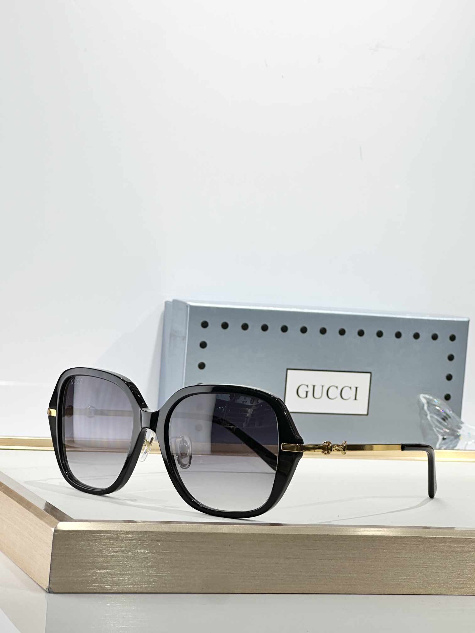 GUCCIMODEL：GG2055SASIZE：54口17-140