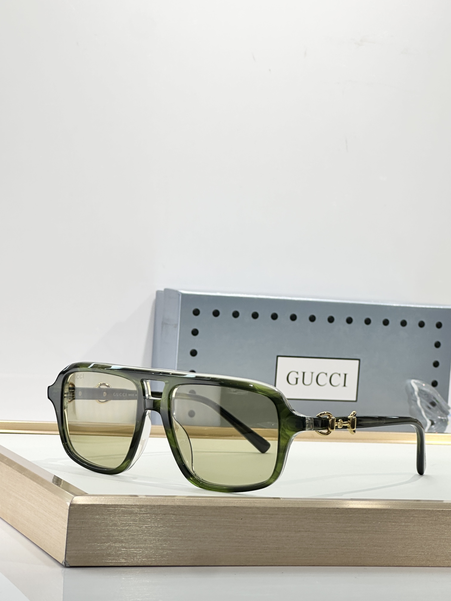 GUCCIMODEL：GG2052SSIZE：53口17-145