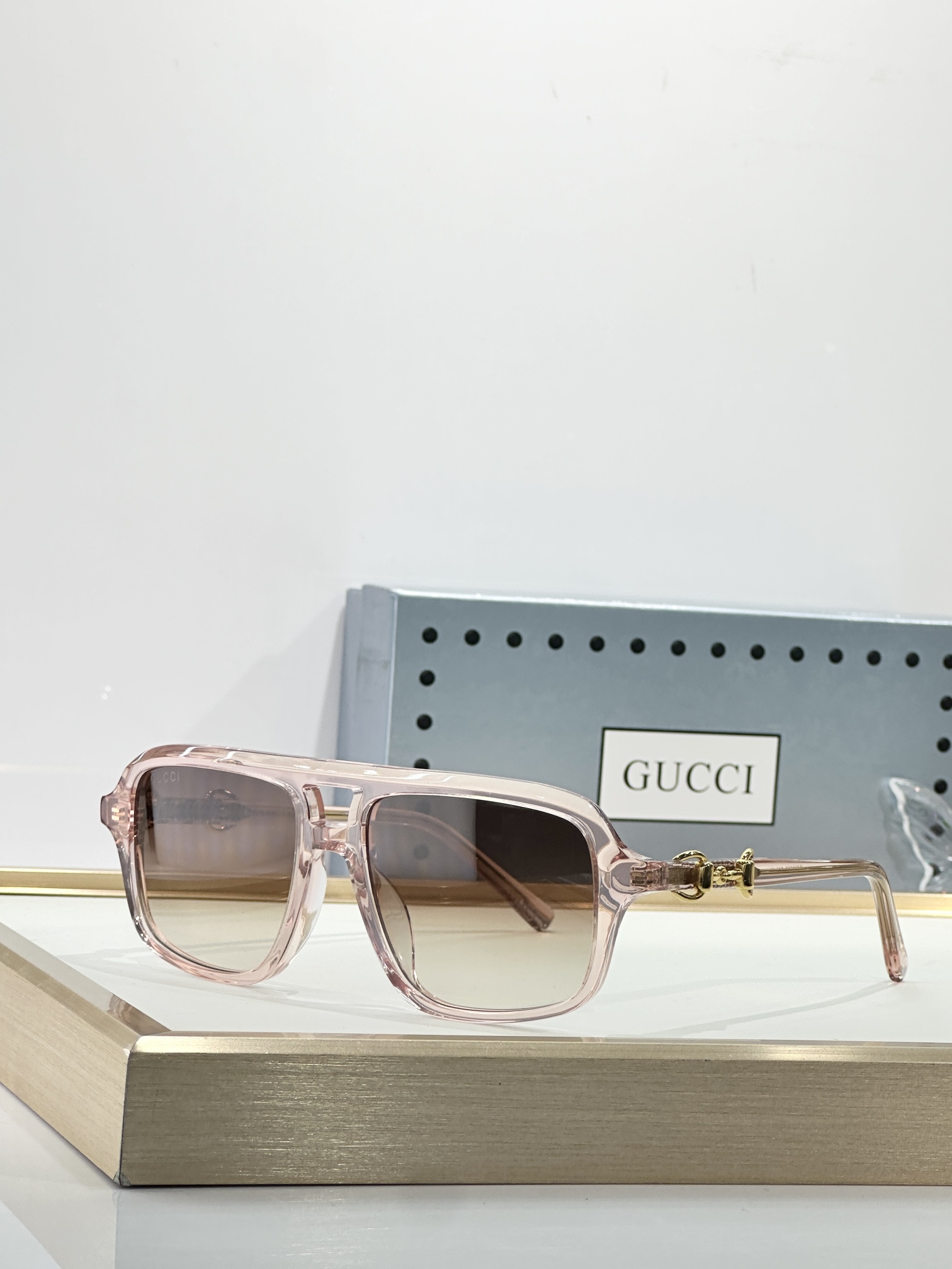 GUCCIMODEL：GG2052SSIZE：53口17-145