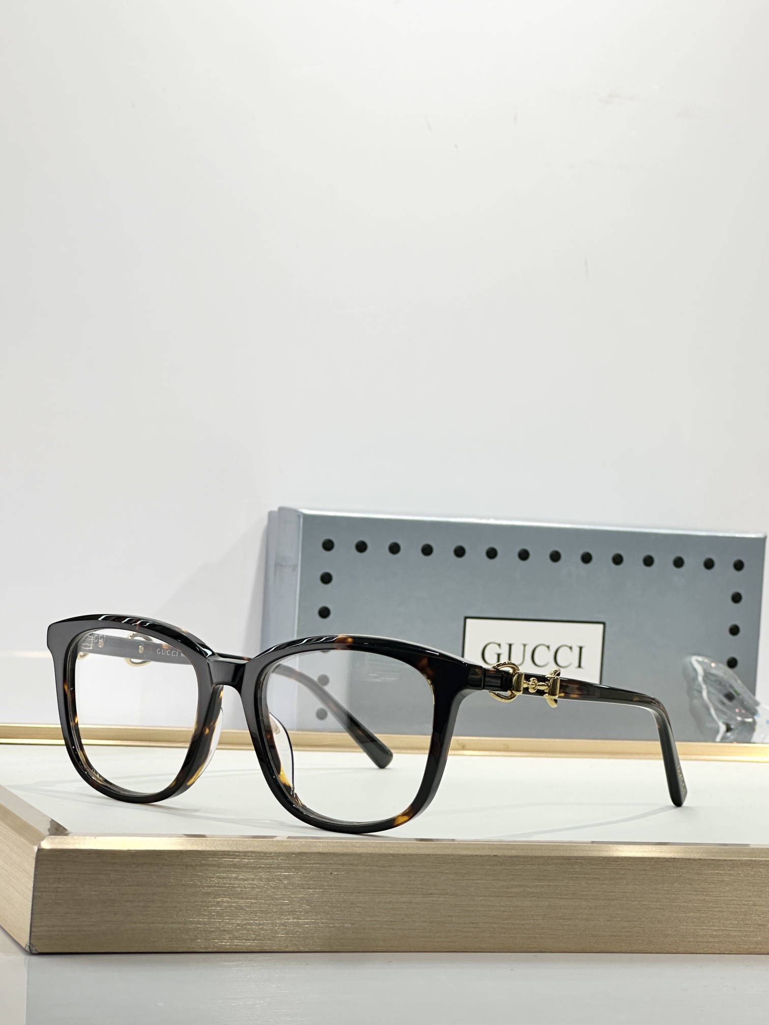 GUCCIMODEL：GG2057SASIZE：54口19-145