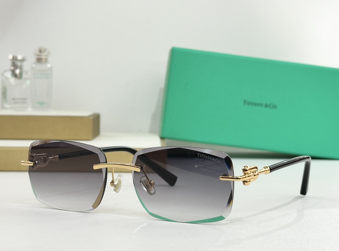 TIFFANY&Co.MODEL：TF5032SIZE：58口17-140