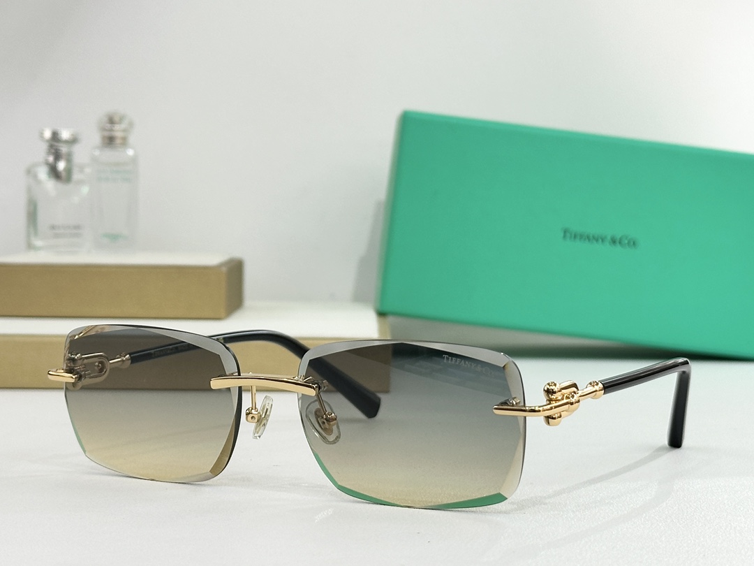 TIFFANY&Co.MODEL：TF5032SIZE：58口17-140
