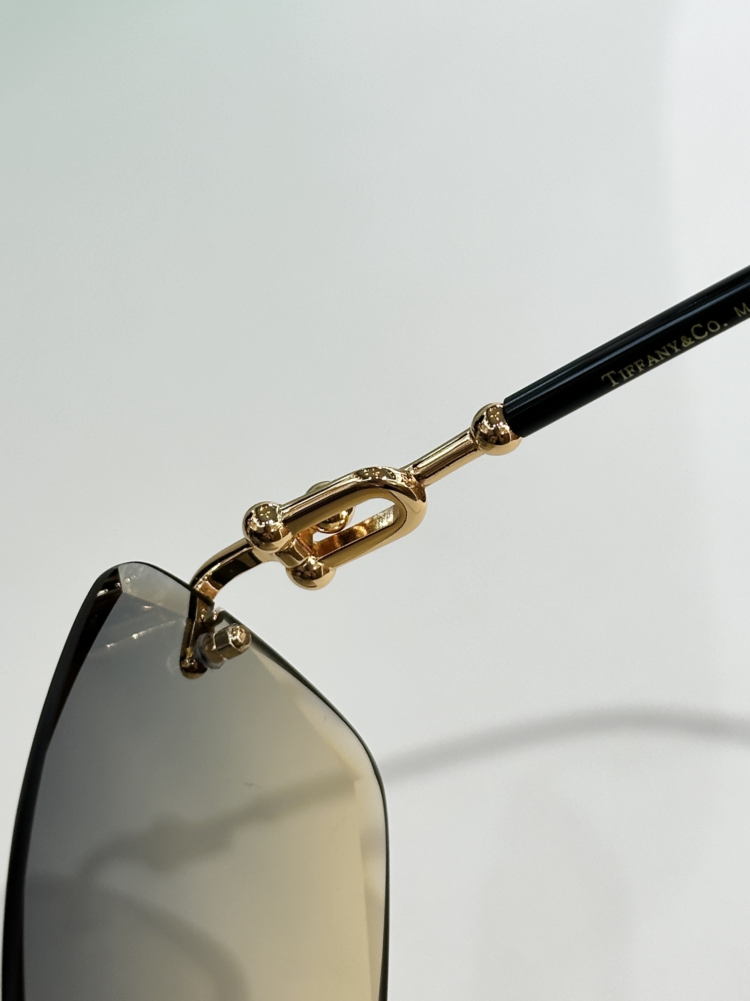 TIFFANY&Co.MODEL：TF5032SIZE：58口17-140