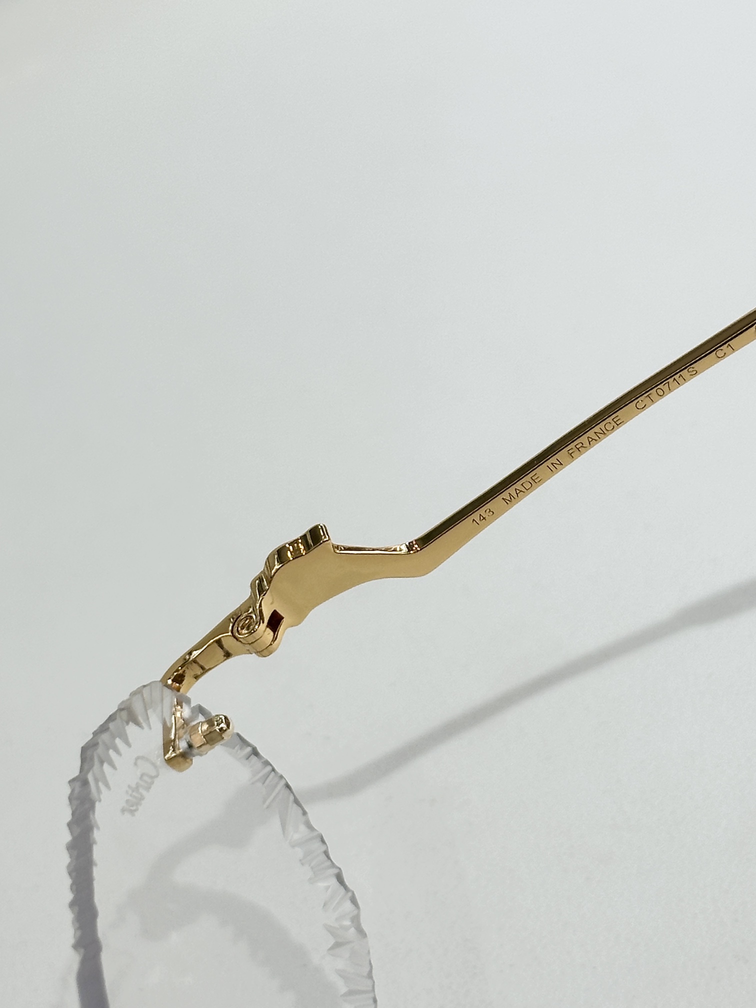 Cartie*MODEL：CT0711SSIZE: 59口18-143变色：