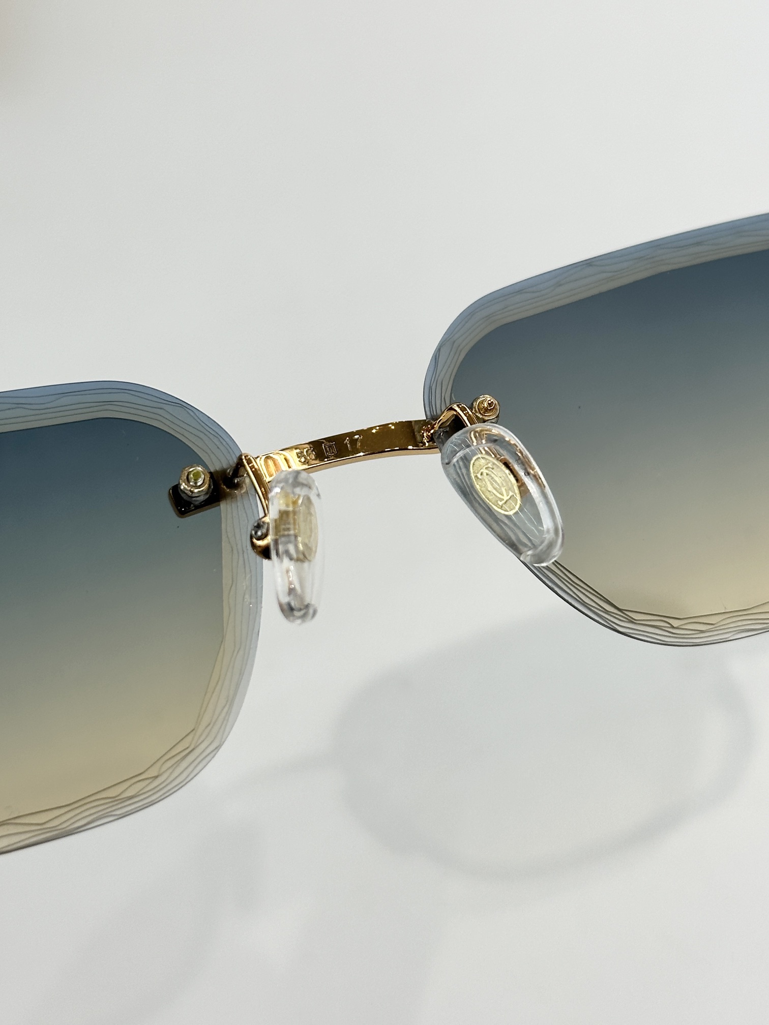 CartierMOD：CT08224Size：56口17 143