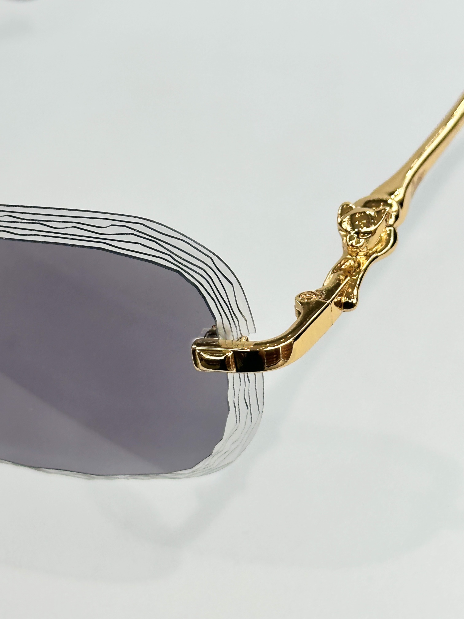 CartierMOD：CT08224Size：56口17 143