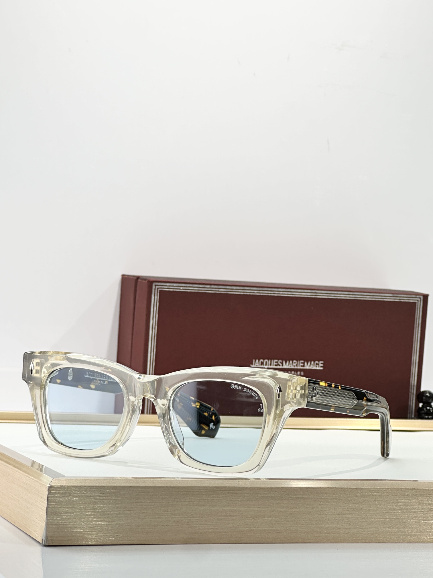 Jacques Marie MageMODEL：DEALANSIZE:49口22-146