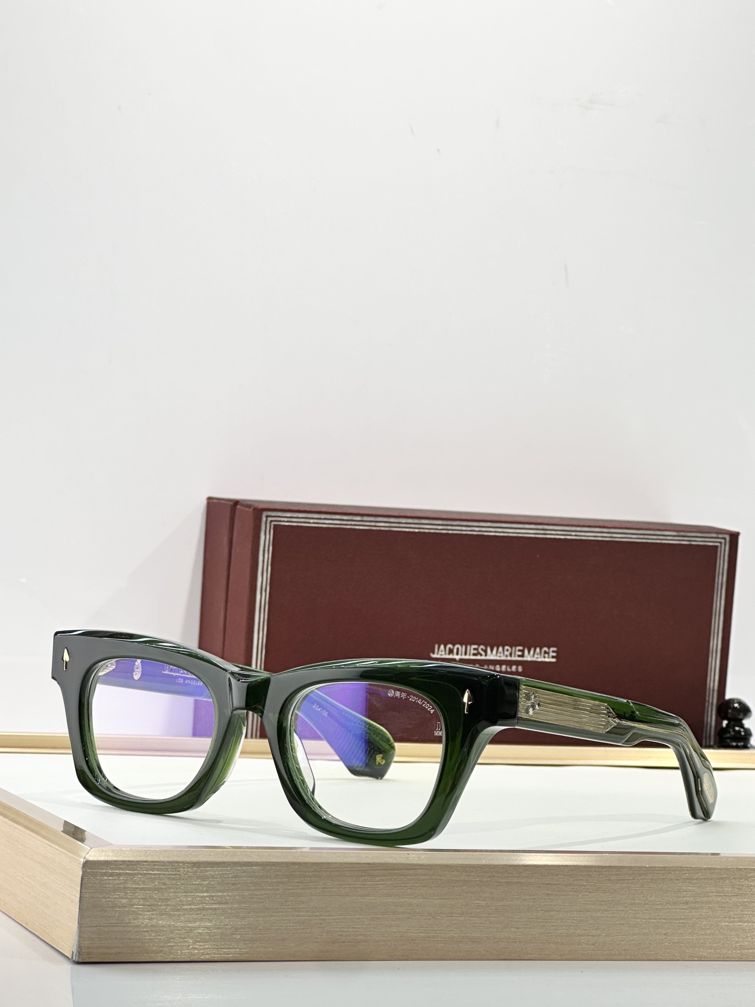 Jacques Marie MageMODEL：DEALANSIZE:49口22-146