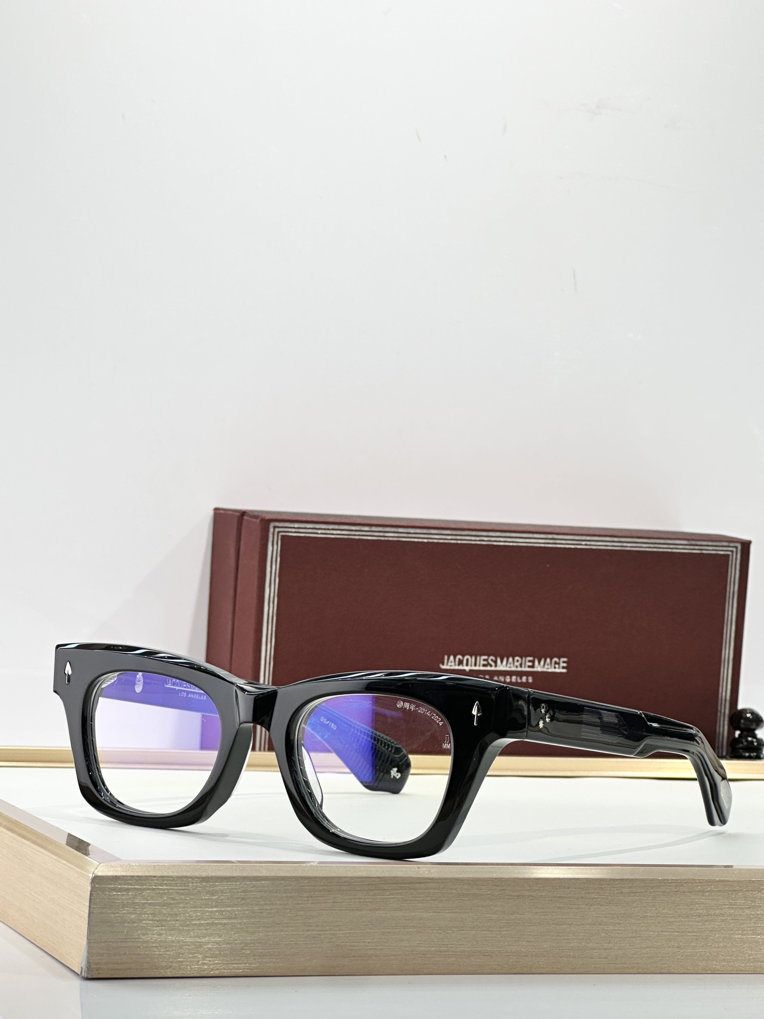 Jacques Marie MageMODEL：DEALANSIZE:49口22-146 变色：