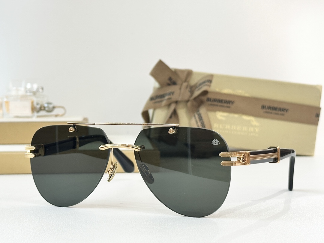 BURBERR*MOD：BE3151Size：62口12-145