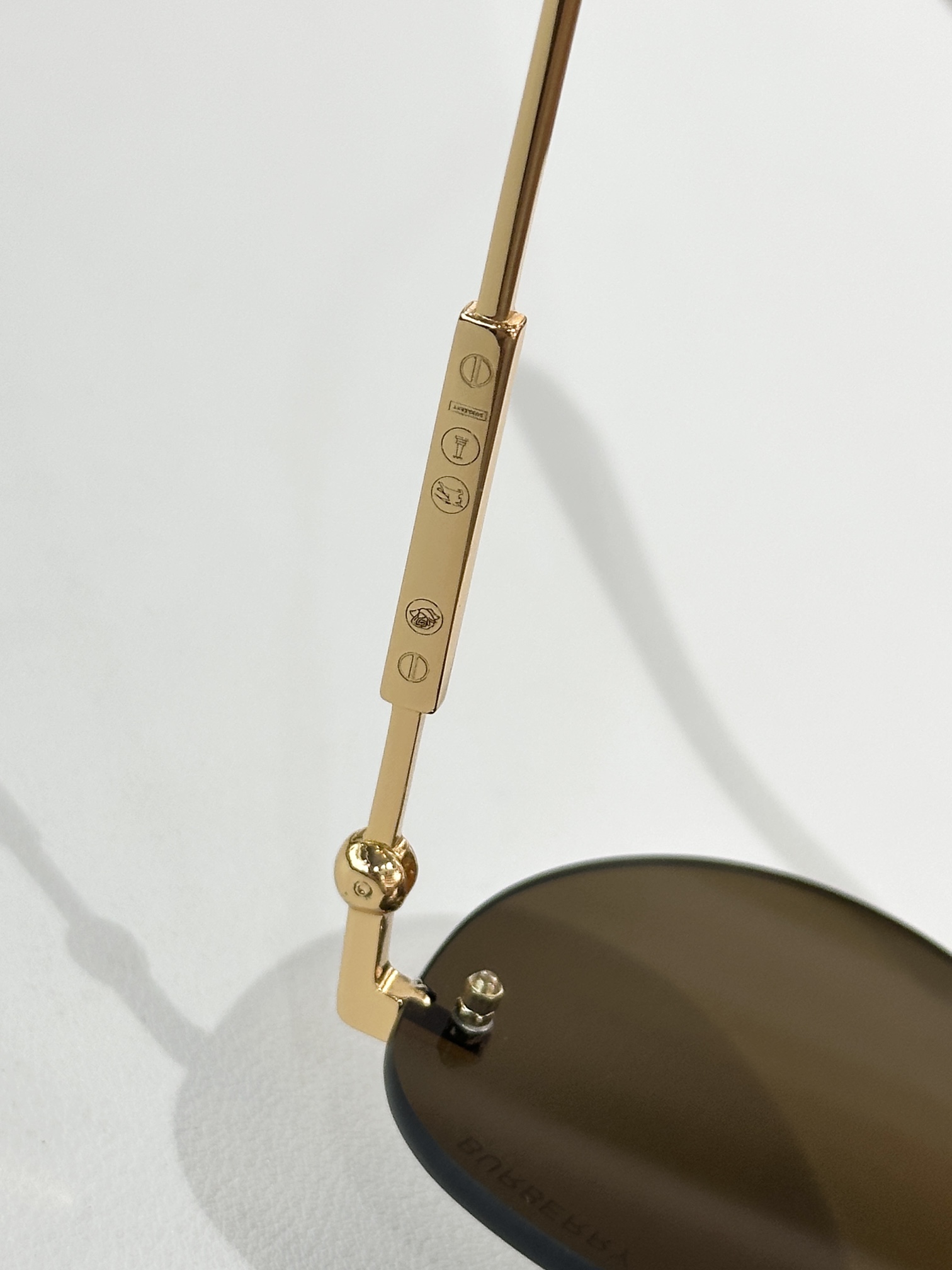 BURBERR*MOD：BE3151Size：62口12-145