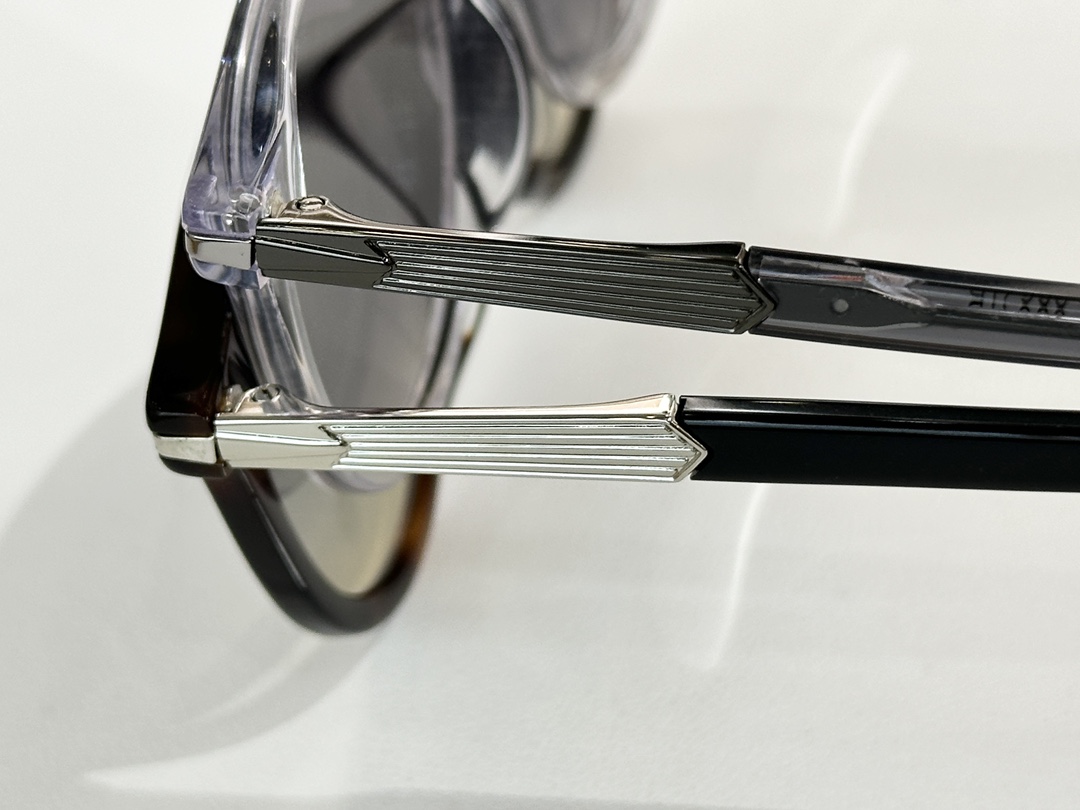 David BeckhamMod：DB1114/SSize：49-21-145