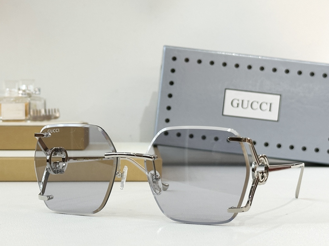 GUCC*MODEL：GG1668SIZE：62口18-132
