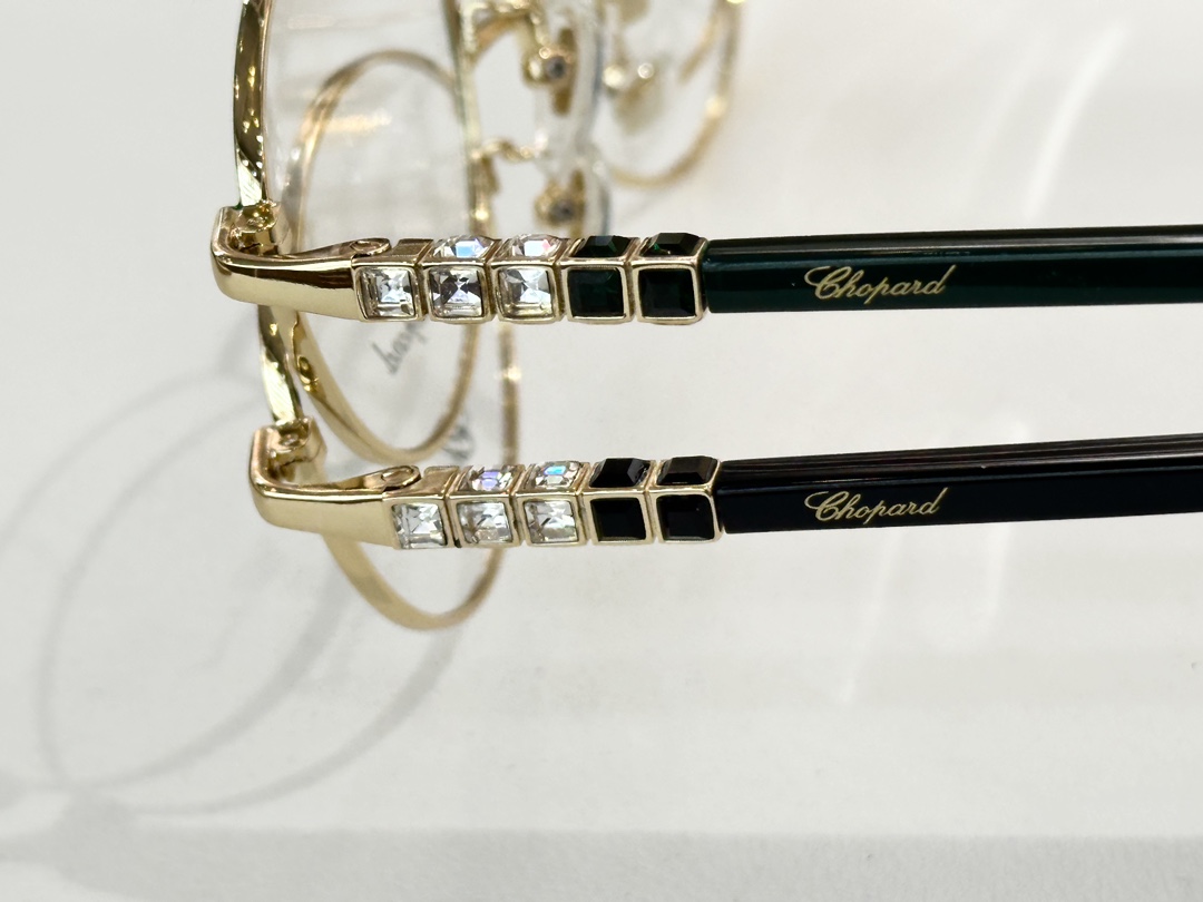 𝘾𝙃𝙊𝙋𝘼𝙍𝘿 MOD:VCHG15JSize:52口19 140