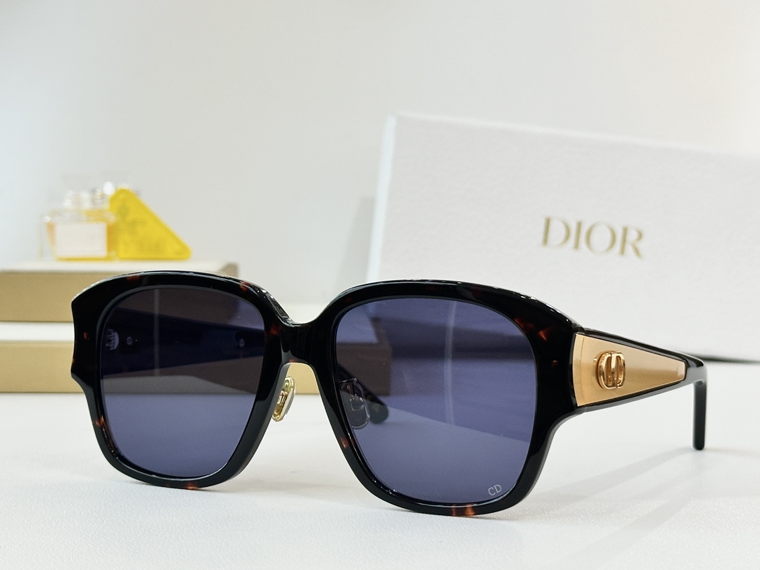 DIORMODEL：DiorGlow S2FSIZE：56口16-140