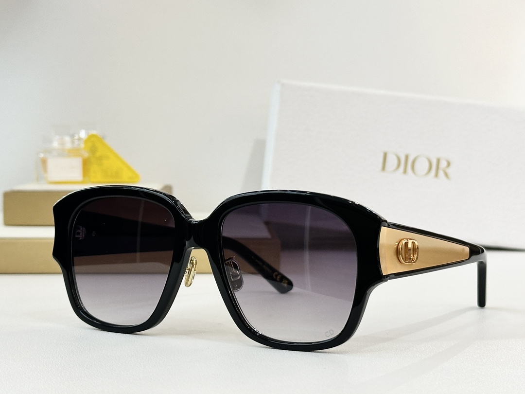 DIORMODEL：DiorGlow S2FSIZE：56口16-140