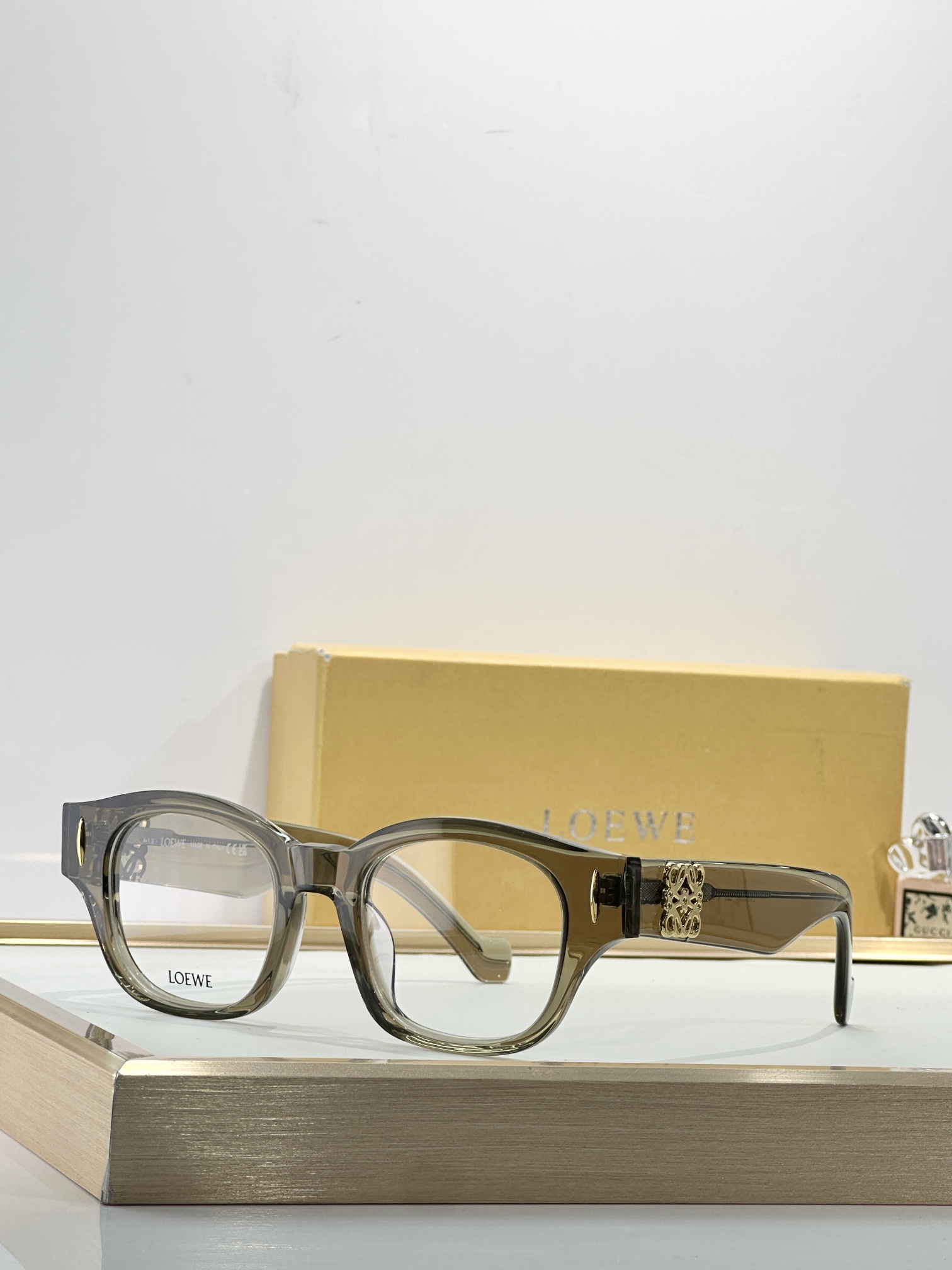 LOEWE MODEL：LW50096ISIZE: 47口20 -140