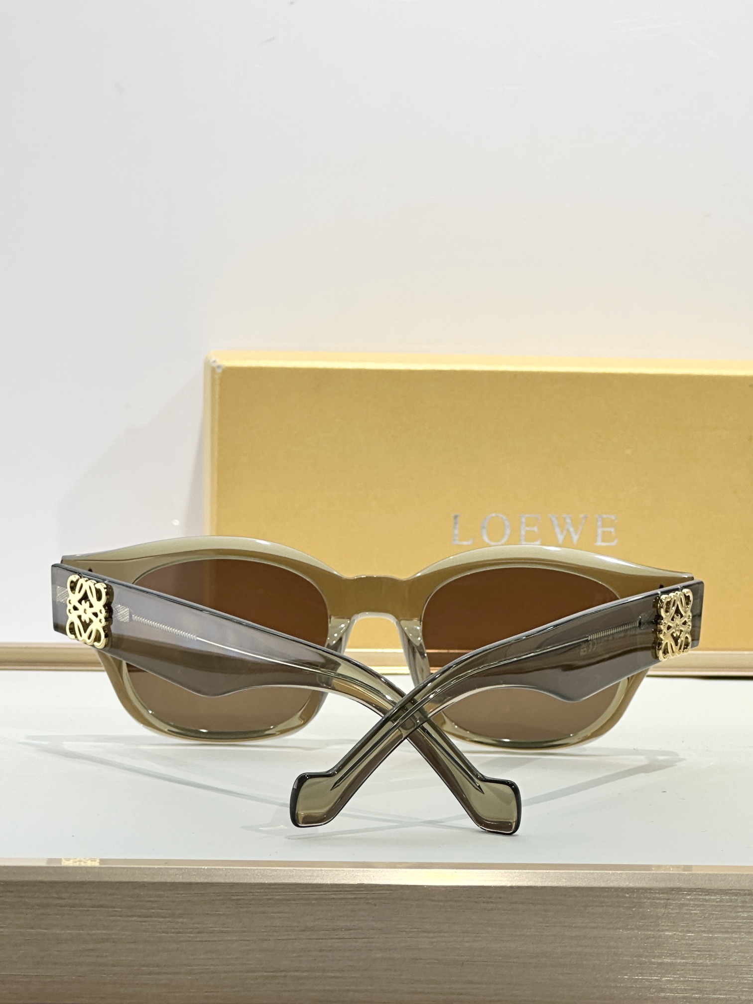 LOEWE MODEL：LW50096ISIZE: 47口20 -140