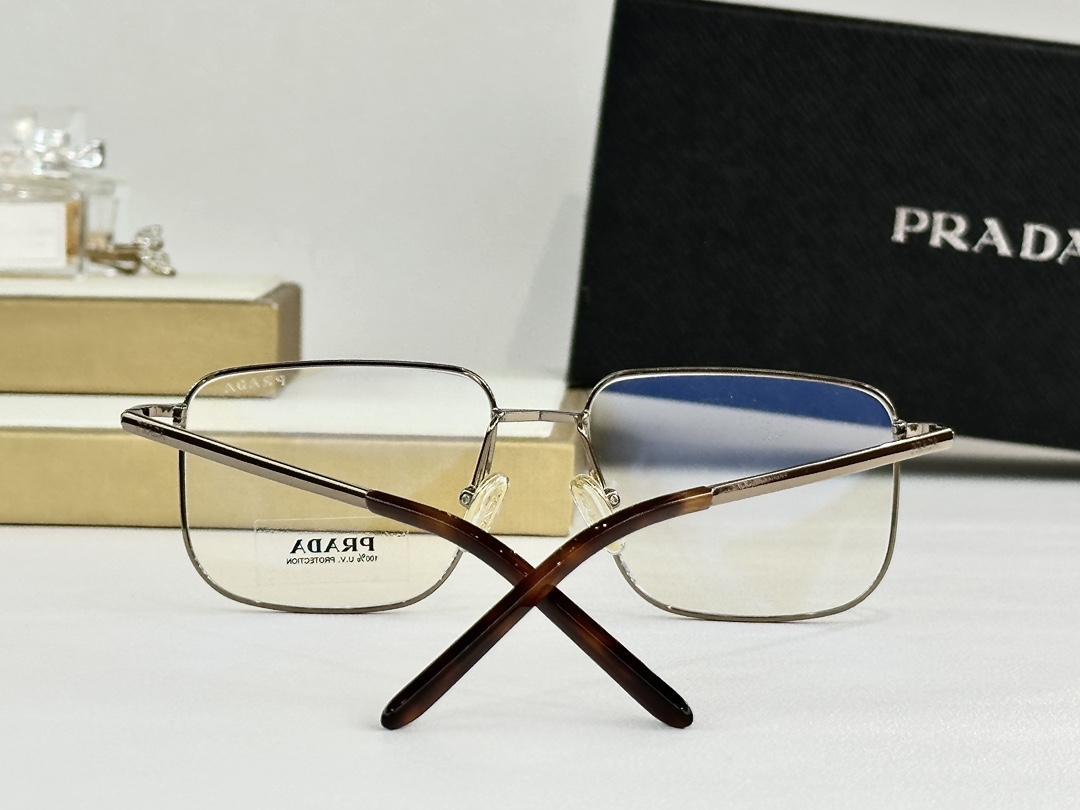 PRADAMOD：PR C52VSize：52口17 145