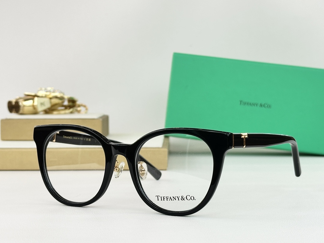 TIFFANY&Co.MODEL：TF2238DSIZE：53口20-145