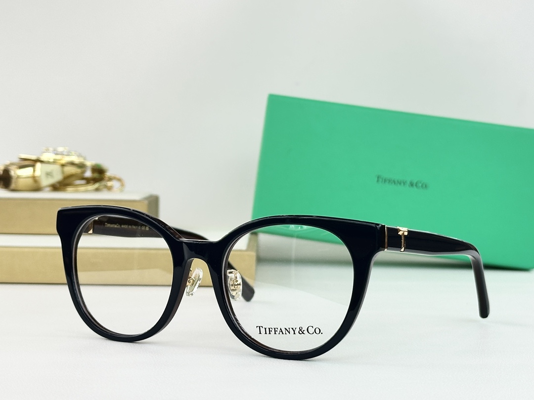 TIFFANY&Co.MODEL：TF2238DSIZE：53口20-145
