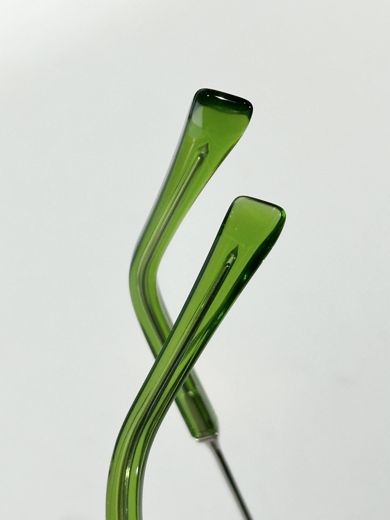 John DaliaMODEL：LEOSIZE：46口25-140盒子另计