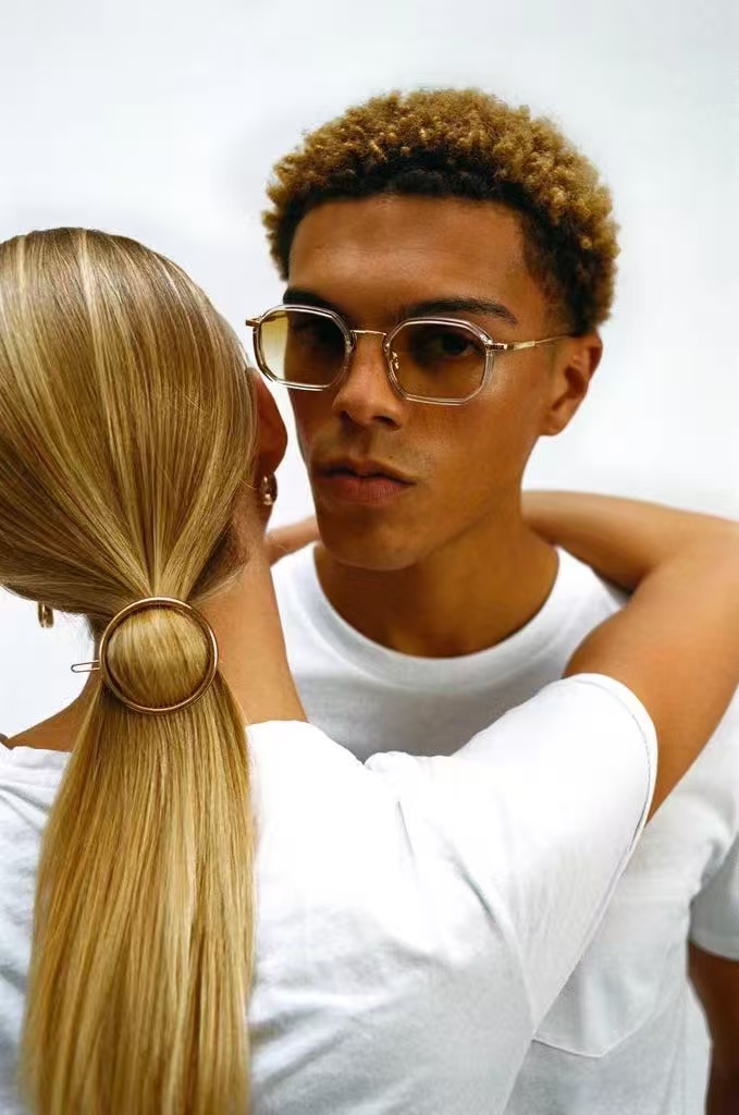 John DaliaMODEL：JEAN SIZE：43口25-145盒子另计