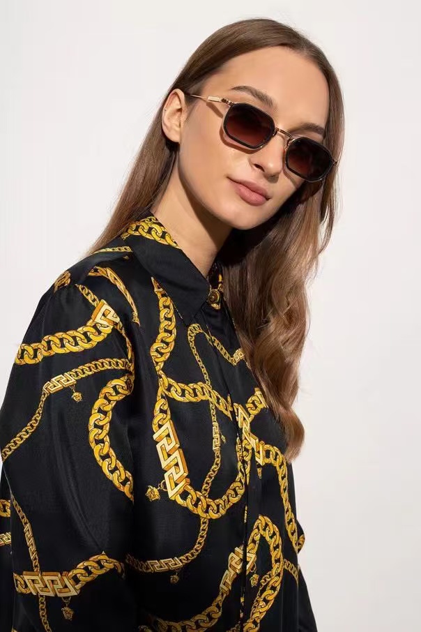 John DaliaMODEL：JEAN SIZE：43口25-145盒子另计