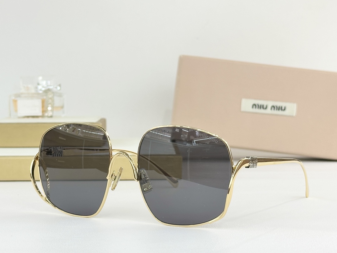 MIU MI* MODEL:SMUA57Size：57口20 140