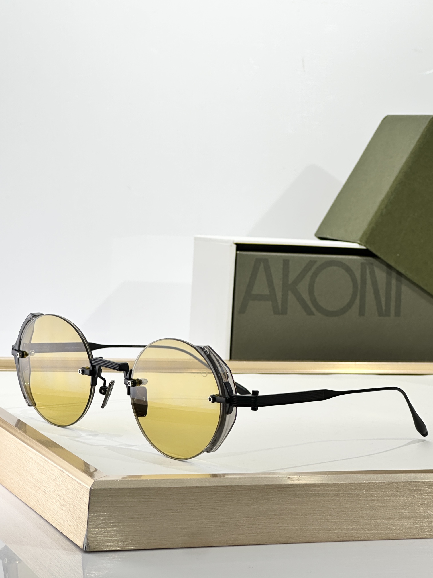 AKONIMODEL：JUPITERSIZE:46口22-145