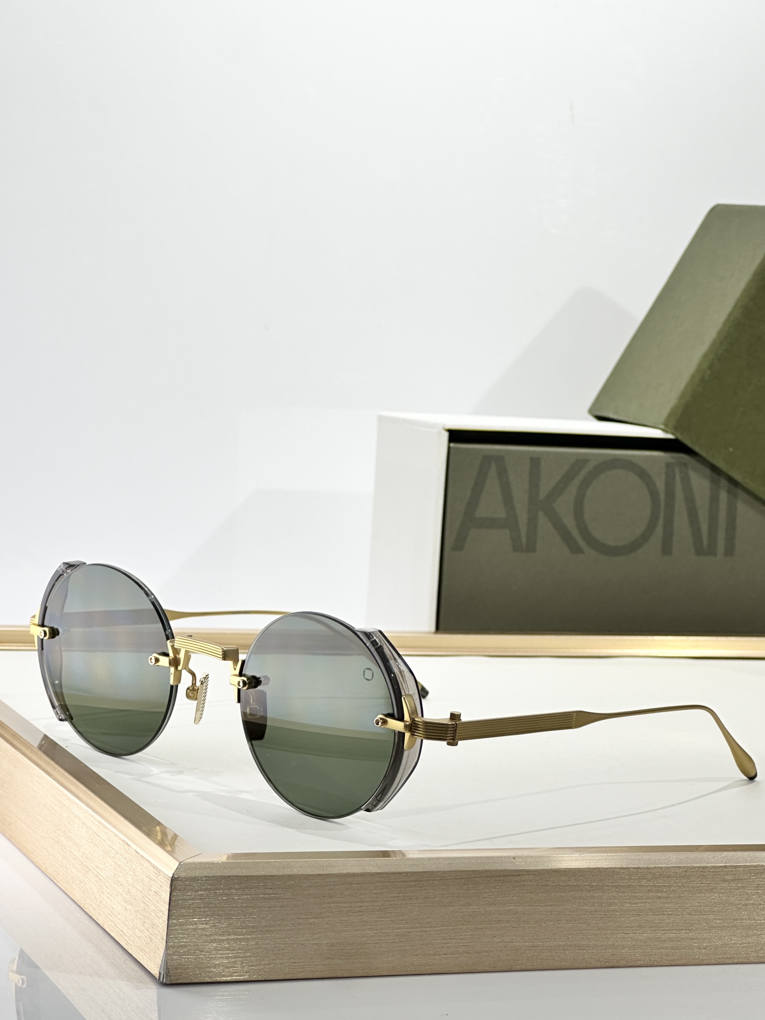 AKONIMODEL：JUPITERSIZE:46口22-145