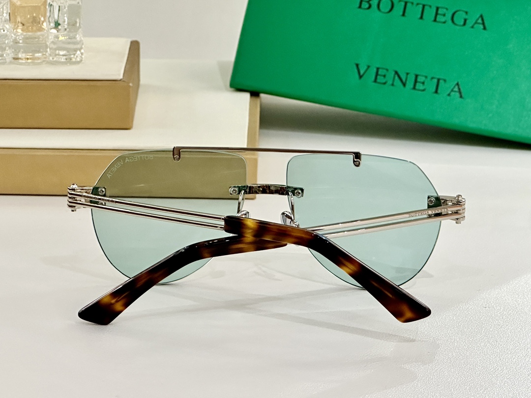 BOTTEGA VENET*MODEL：BV1342SSIZE：57口14-150