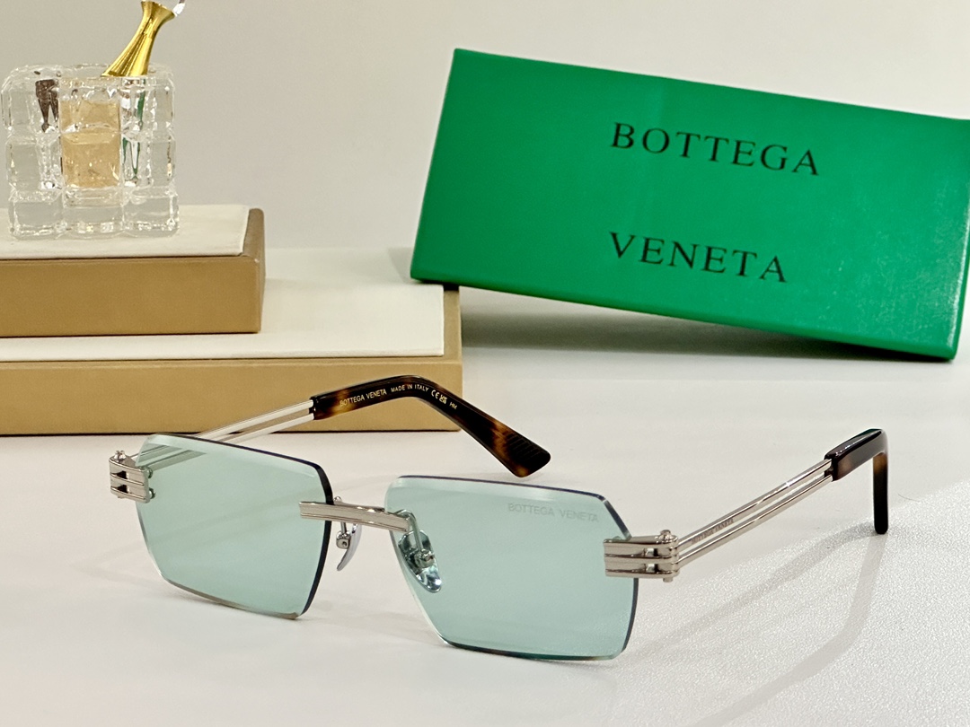 BOTTEGA VENET*MODEL：BV2347S SIZE：57口14-150