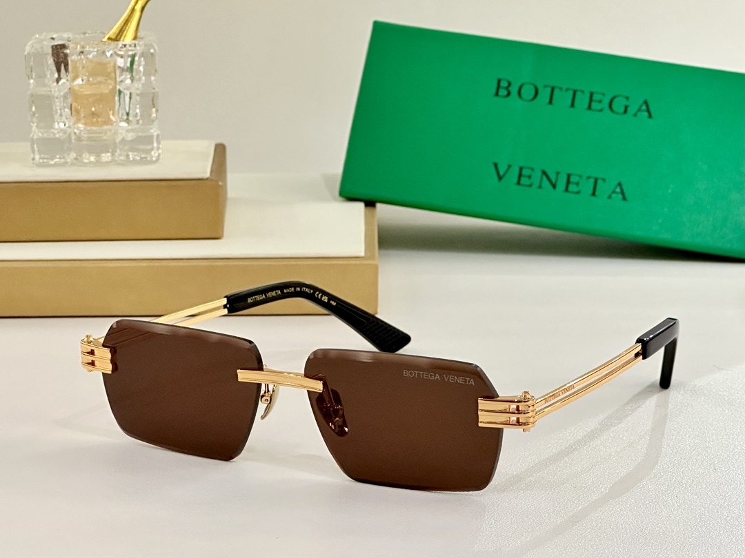 BOTTEGA VENET*MODEL：BV2347S SIZE：57口14-150