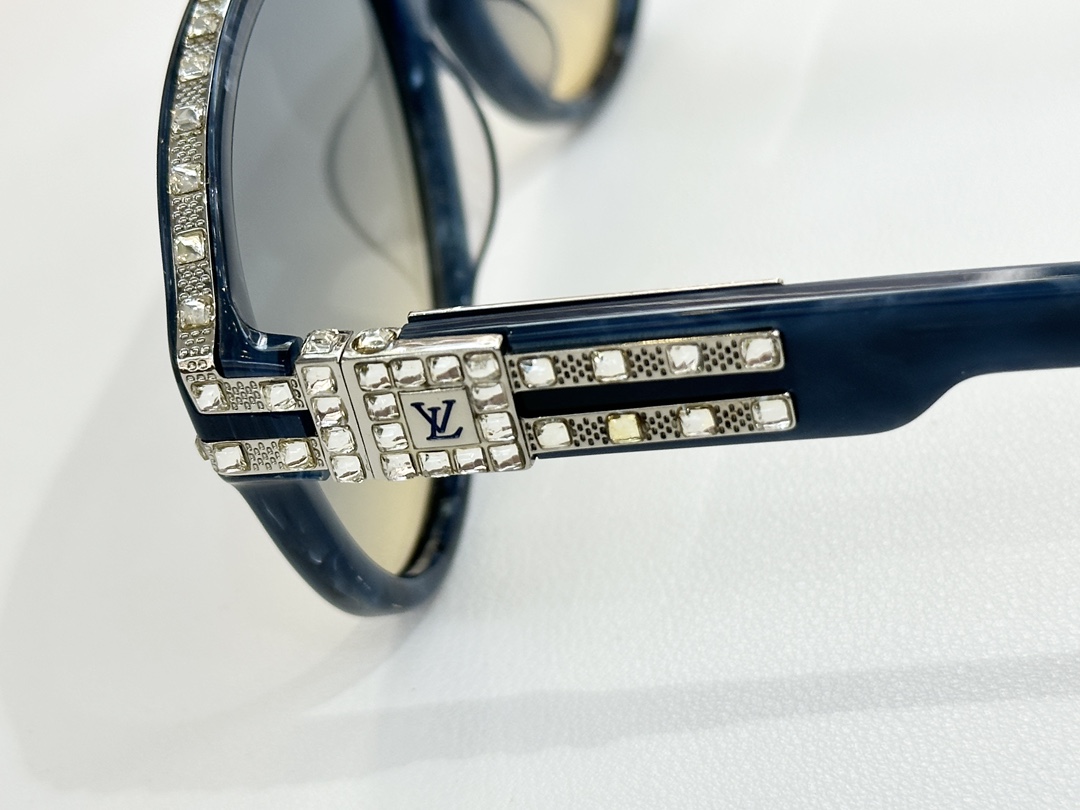 LOUIS VUITTO* MODEL：Z2009USIZE：59口16-142