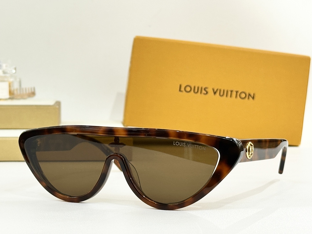 LOUIS VUITTO*MODEL：Z2179USIZE：127口0-135