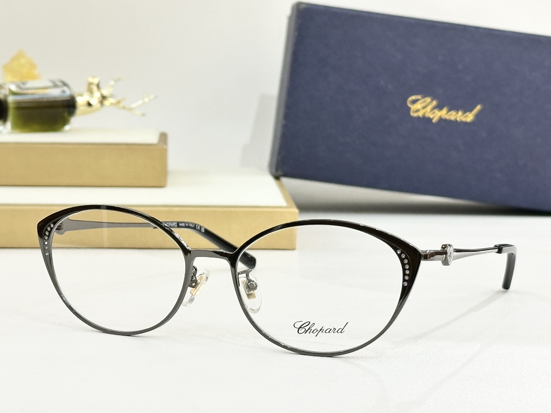 𝘾𝙃𝙊𝙋𝘼𝙍𝘿MOD：VCHF69JSize：54口18 140