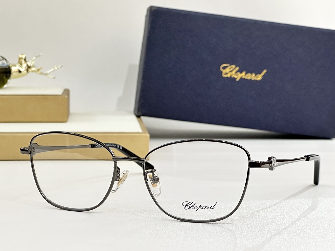 。 𝘾𝙃𝙊𝙋𝘼𝙍𝘿MOD：VCHA56JSize：53口17 140