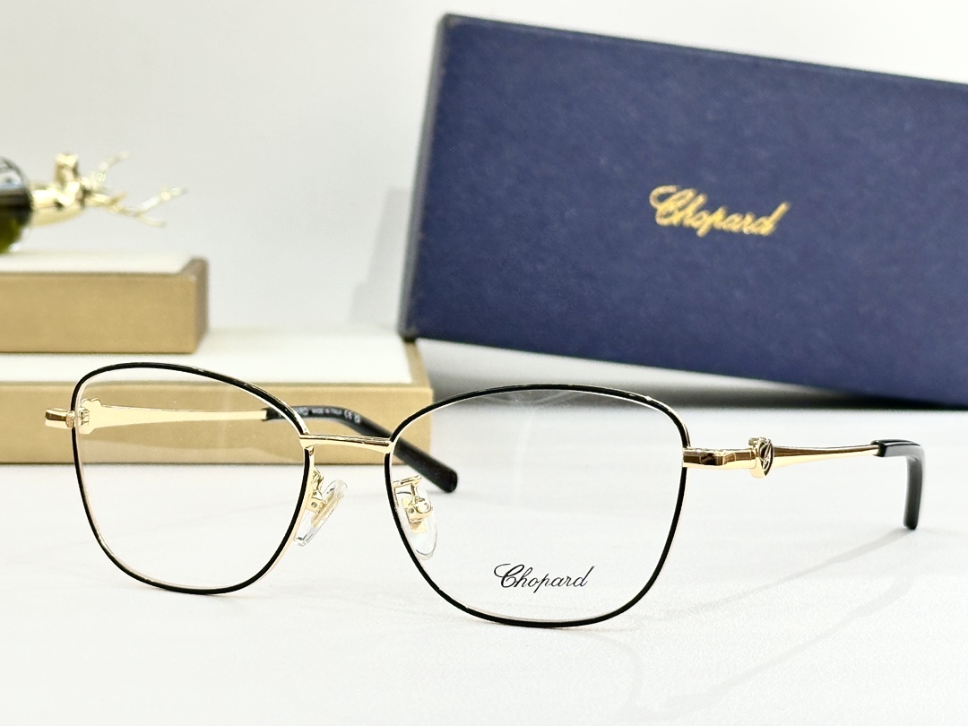 。 𝘾𝙃𝙊𝙋𝘼𝙍𝘿MOD：VCHA56JSize：53口17 140