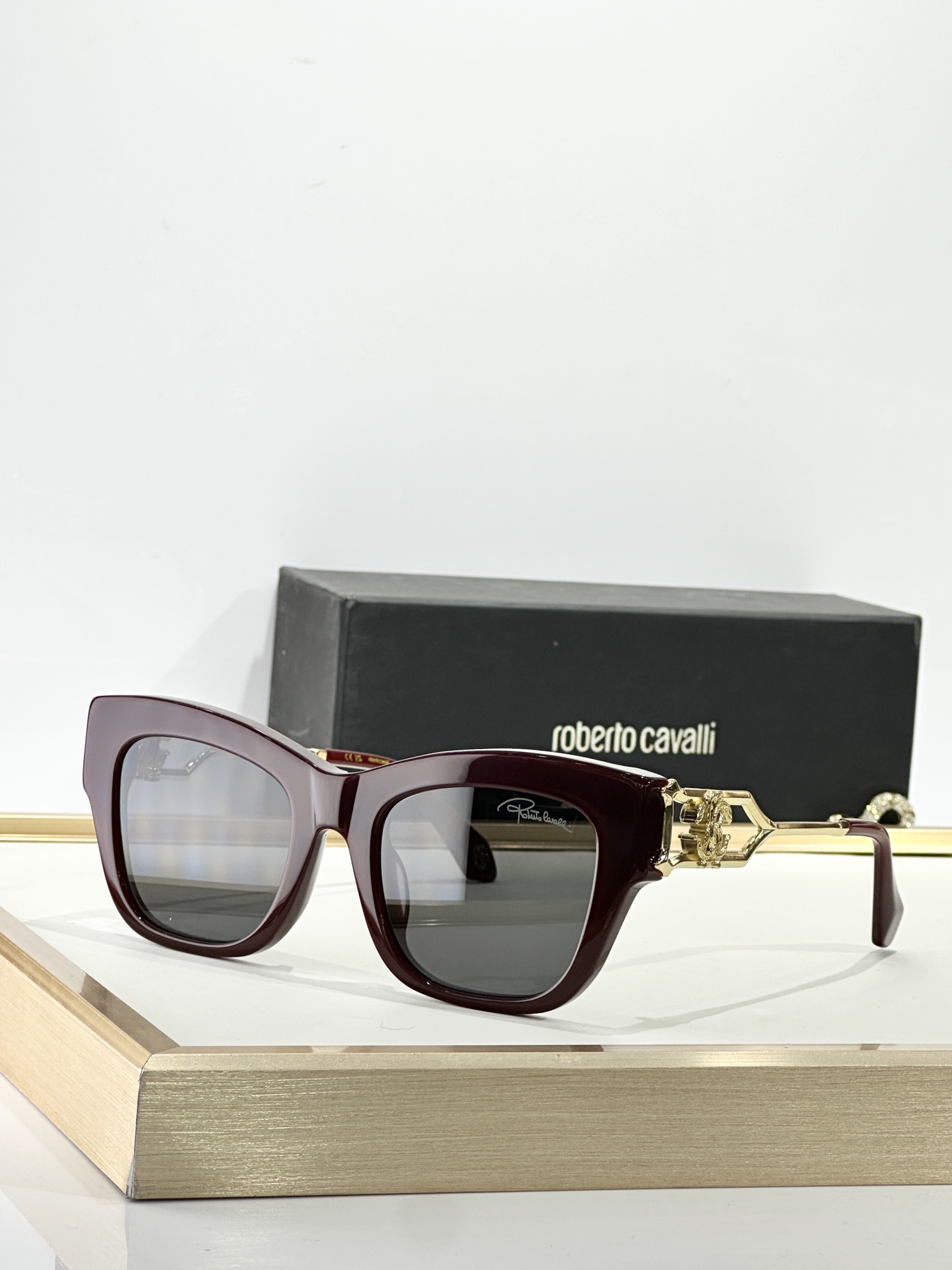 Roberto Cavalie*MODEL：SRC130MSIZE：52口21-135